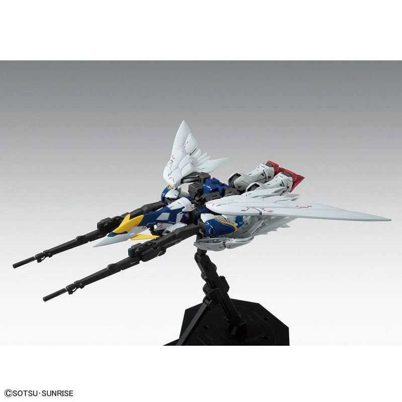 1/100 Wing Gundam Zero Custom (New Mobile Report Gundam W Endless Waltz)