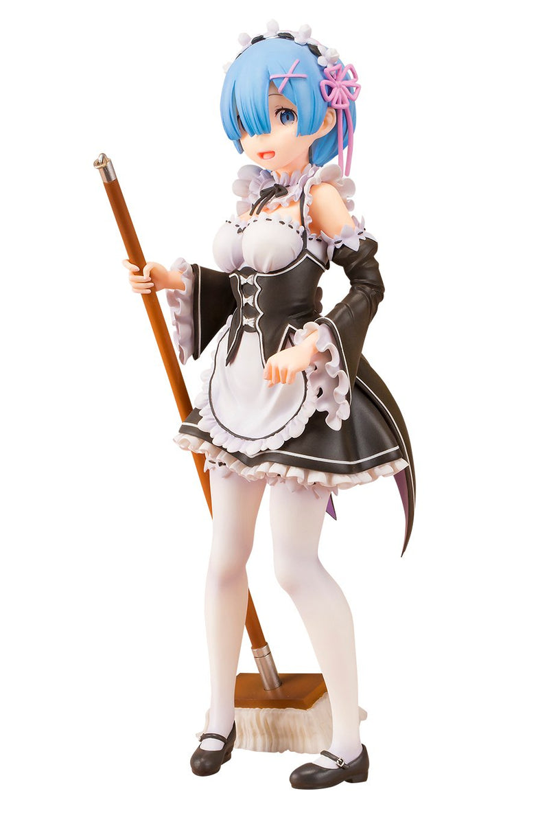 Re: Life in a Different World from Zero Rem 1/7 scale PVC painted finished figure